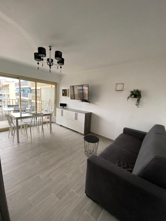 ז'ואן-לה-פינס Superbe Appartement Renove A Neuf A 100M De La Mer מראה חיצוני תמונה
